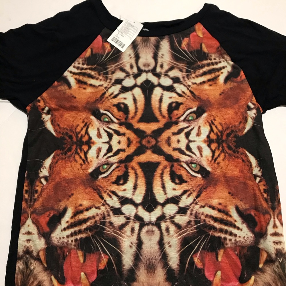 Deter T-Shirt XL Tiger Print NWT Black Scoop Neck - Picture 2 of 8